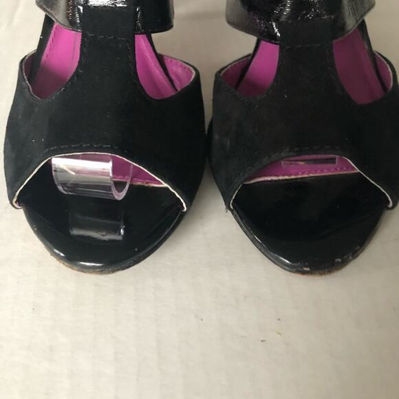 Sergio Rossi Strappy Cage Peep Toe Heel Suede Patent Leather 37 GUC - Picture 10 of 13